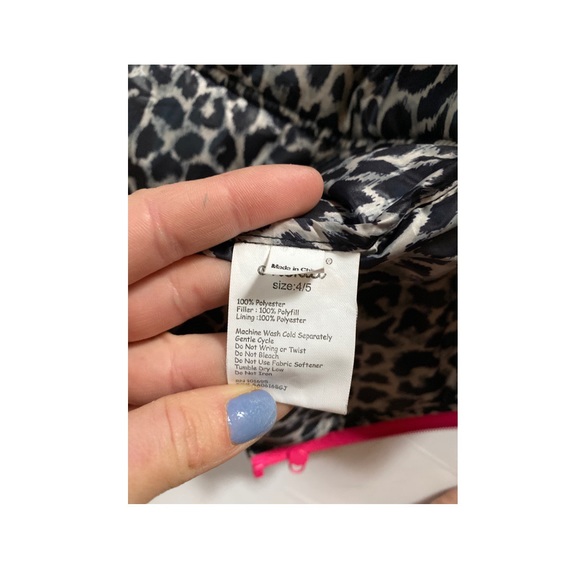 Light Puffer Girls size 4/5 Coat - Picture 4 of 4